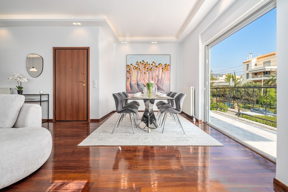 Βούλα διαμέρισμα προς πώληση