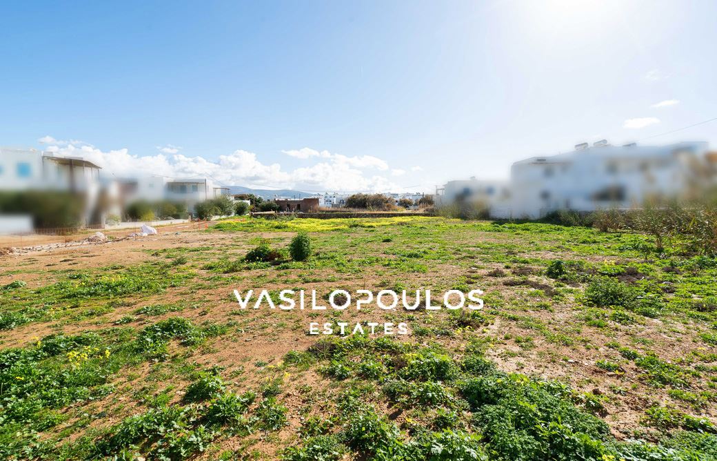Αντίπαρος Χώρα, μοναδικά οικόπεδα. featured image