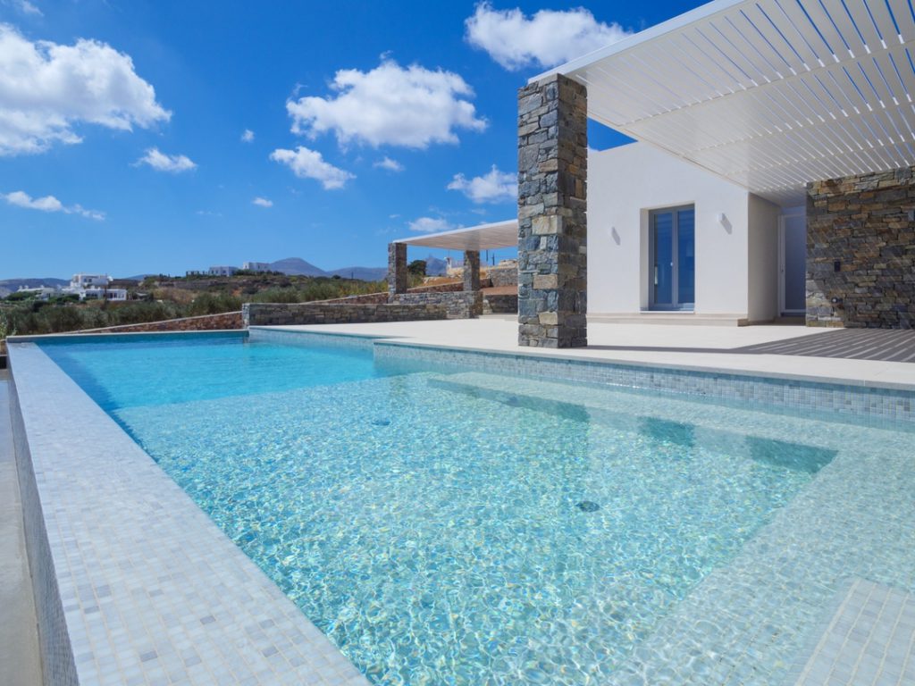 Βίλα στην Πάρο προς πώληση Theros One