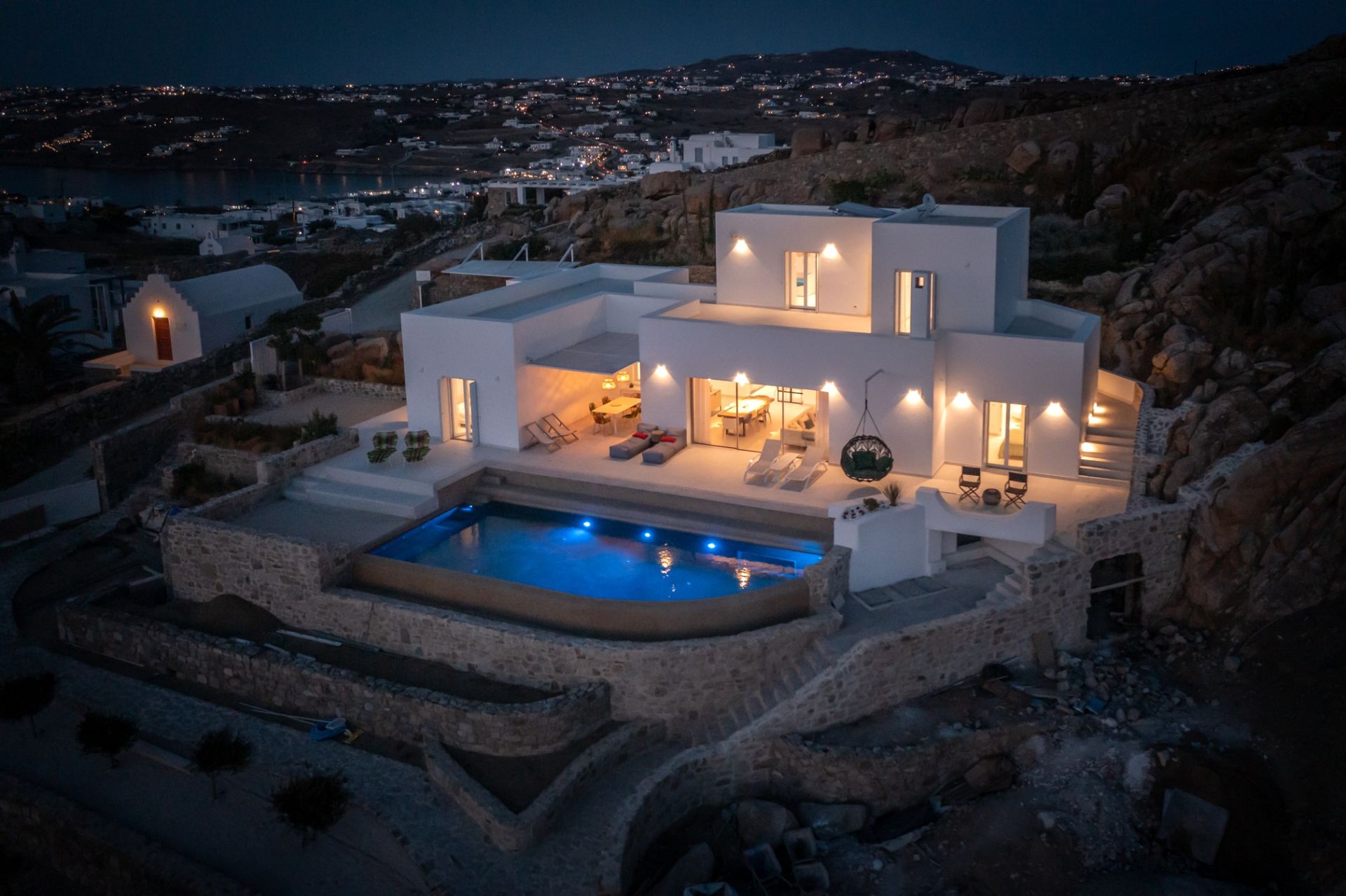 Apollonia image